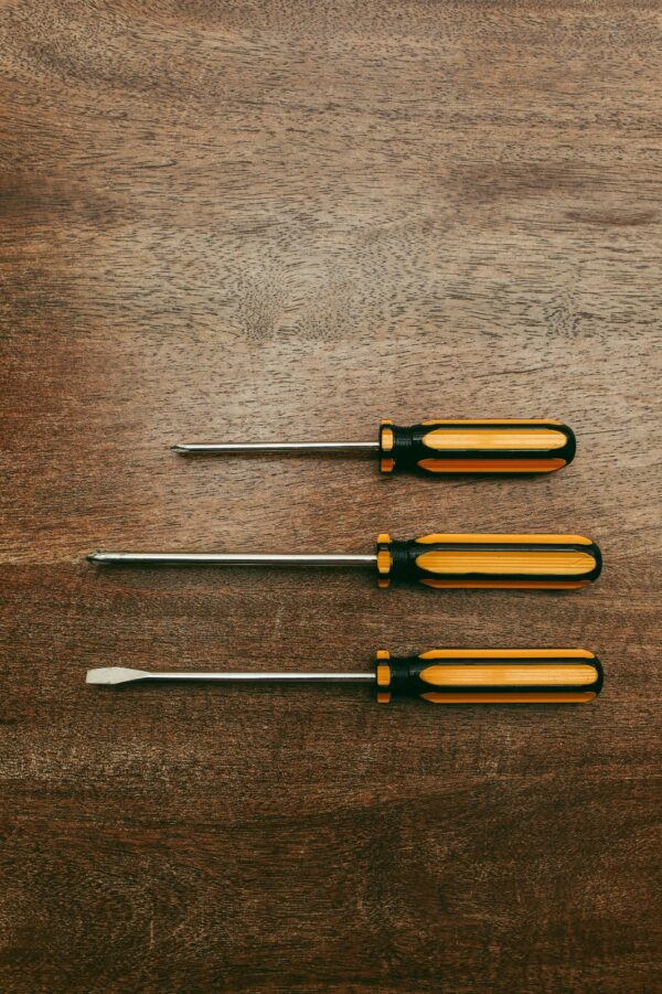 Precision Screwdriver Set – Durable & Multipurpose